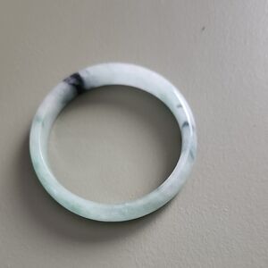 Green Jade Bracelet with Smooth Finish